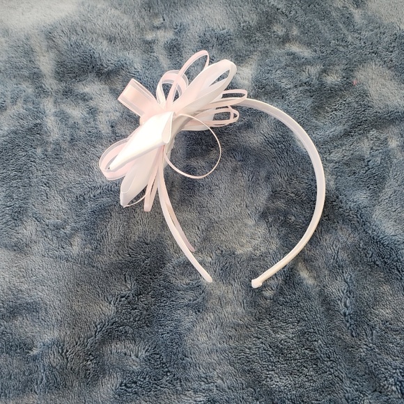 Easter Spring or Flower girl wedding headband - Picture 3 of 3